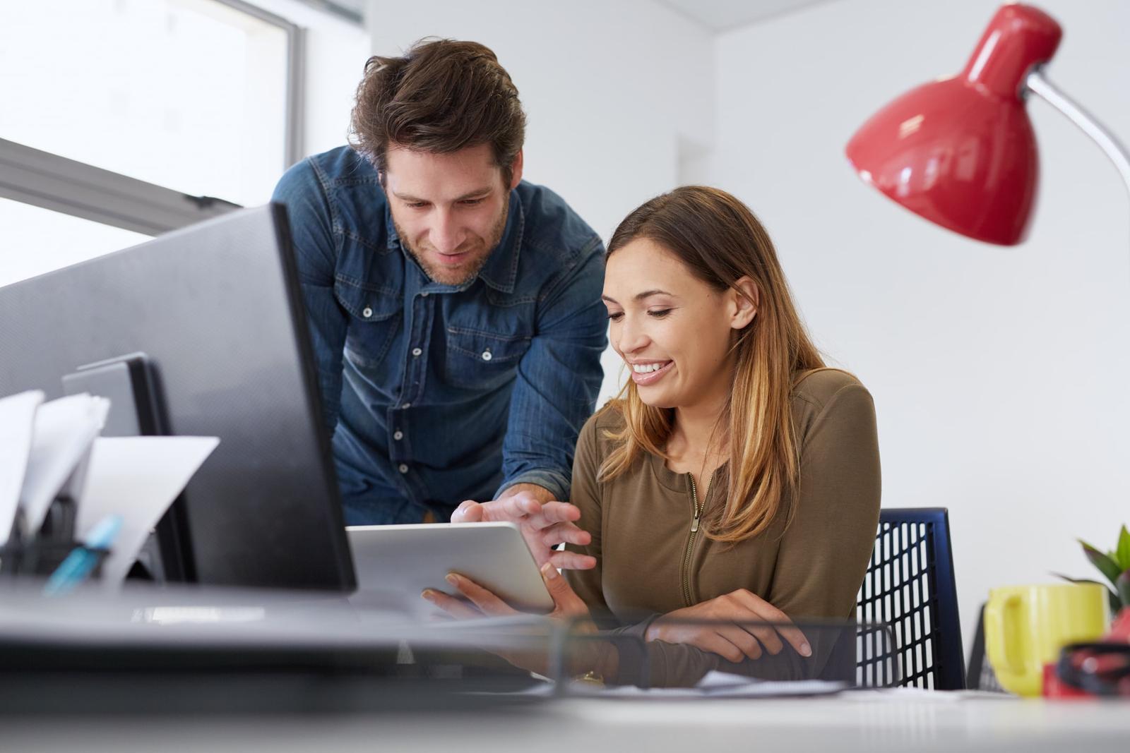 Combinando Estrategias de Marketing Impreso y Digital para el Año 2024